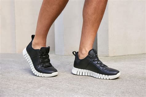 ecco men's gruuv sneaker review.